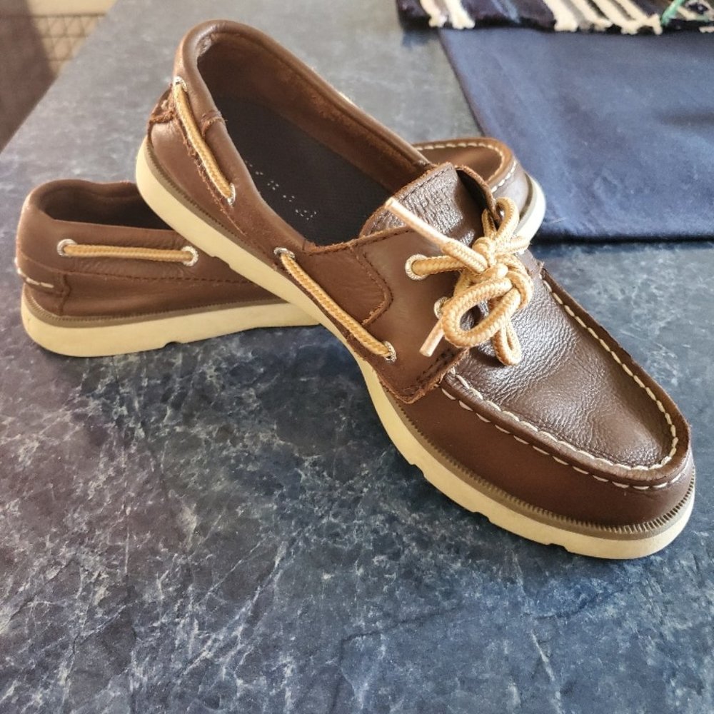 SPERRY LEEWARD BOAT SHOES YOUTH SIZE 3